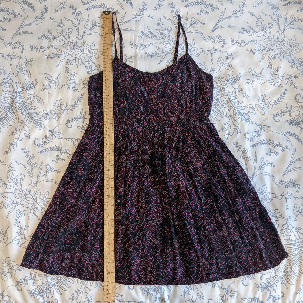 Garage Thin-Strap Dress with Pockets - Picture 3 of 9